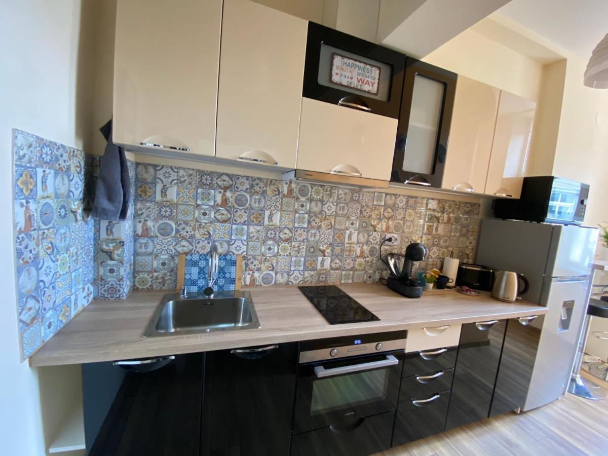 Cozy Apartment In Downtown Sofia - Tsar Samuil Street Экстерьер фото